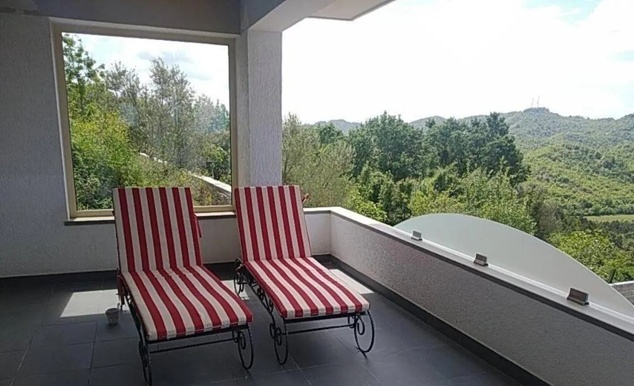 Guest house Turisalba Hotel Ishem Albania