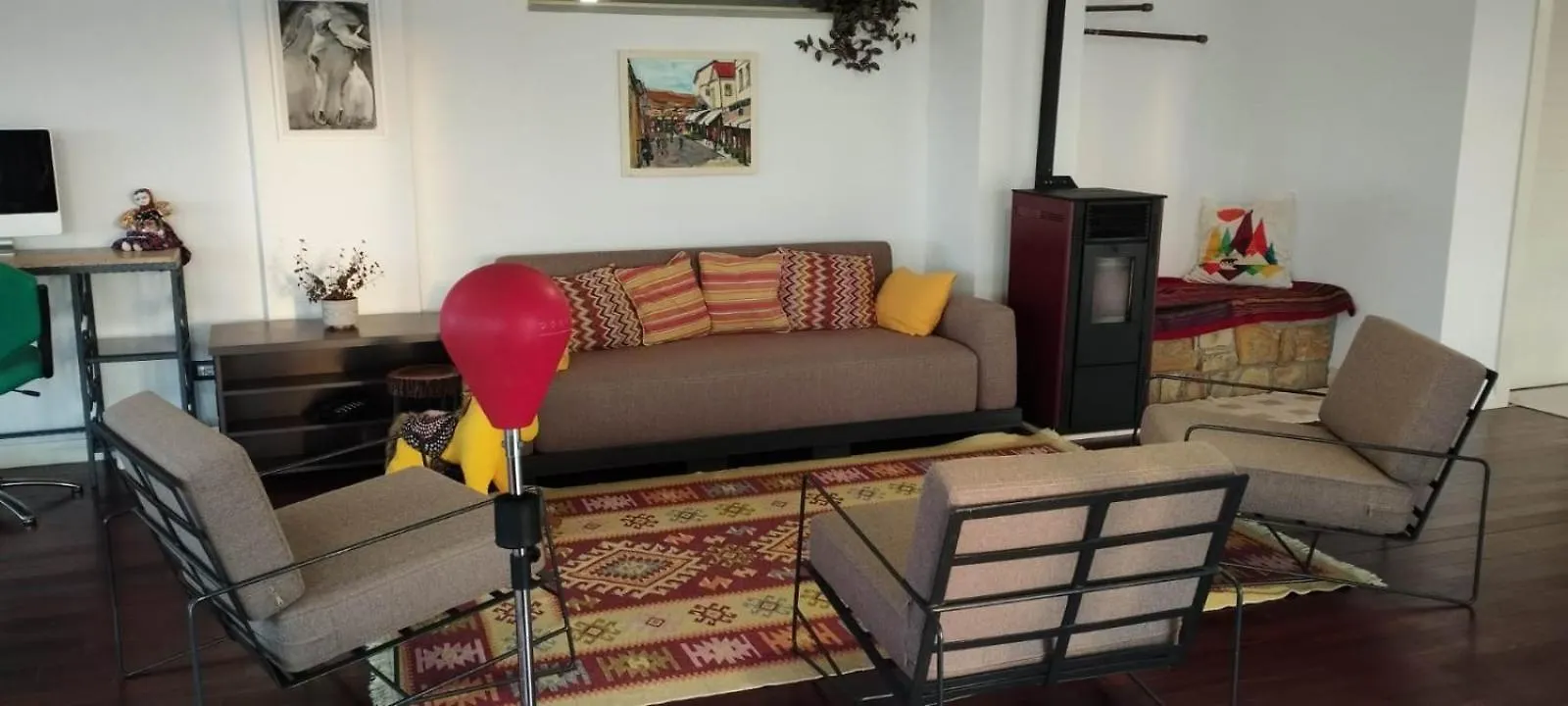Turisalba Hotel Ishem Guest house